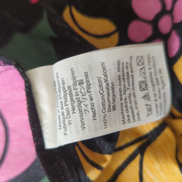 J. Crew Open V-neck Cotton Poplin Top in Ratti® Grandi Fiori - Picture 7 of 7